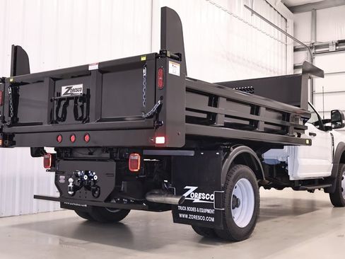New 2026 Ford F550 4x4 Regular Cab Super Duty image 9