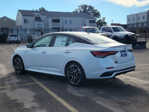 New 2025 Nissan Sentra SR w/ SR Premium Package image 5