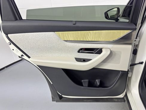 Used 2024 MAZDA CX-90 3.3 Turbo S w/ Premium Plus image 42