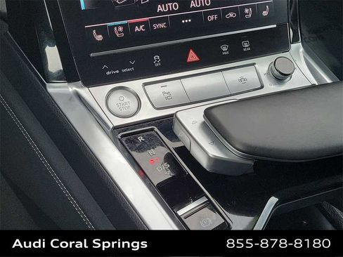 Used 2019 Audi e-tron Premium Plus image 25