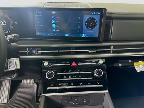 New 2026 Hyundai Santa Fe SE FWD image 11
