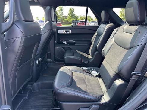 Used 2024 Ford Explorer ST w/ Equipment Group 401A AWD/4WD image 13