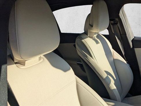 Certified 2023 Mercedes-Benz C 300 Sedan image 13