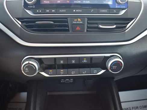 Used 2025 Nissan Altima 2.5 S image 33