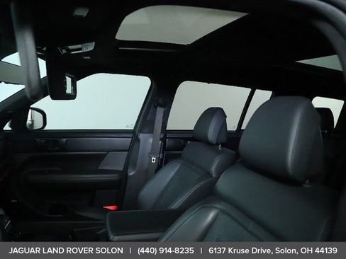 Used 2025 Hyundai Santa Fe Calligraphy AWD/4WD image 18