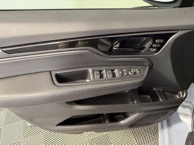 Used 2024 Honda Odyssey Touring image 12