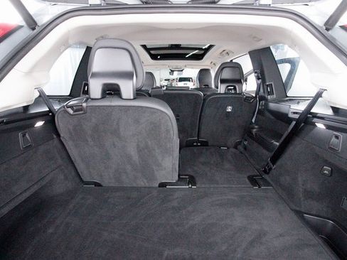 Certified 2024 Volvo XC90 B5 Plus image 34