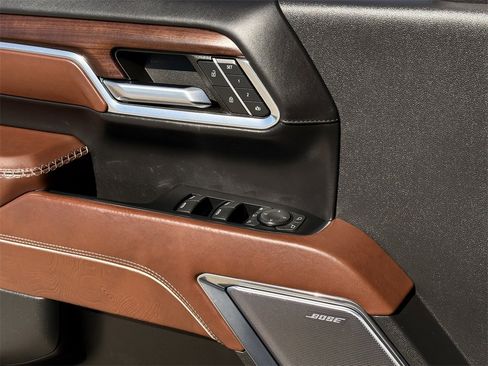 Used 2024 GMC Sierra 2500 Denali Ultimate w/ Max Trailering Package image 24