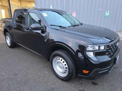Used 2025 Ford Maverick XL FWD image 1
