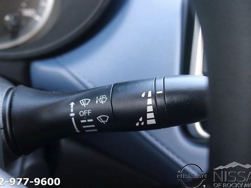 New 2025 Nissan Versa SV image 20