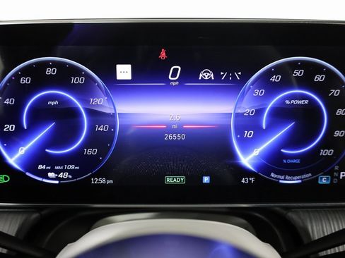 Certified 2023 Mercedes-Benz EQE 350+ 4MATIC SUV w/ Exclusive Trim Package image 20