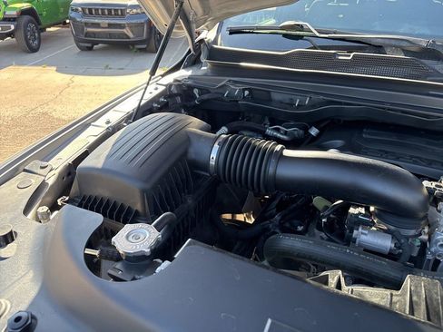 Used 2021 RAM 1500 Big Horn AWD/4WD image 49