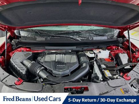 Used 2026 Chevrolet Traverse LT w/ Driver Confidence Package image 32