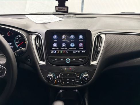 Used 2023 Chevrolet Malibu LT image 27