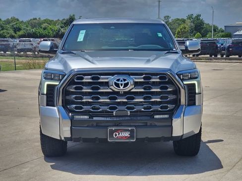 Used 2024 Toyota Tundra Platinum AWD/4WD image 2