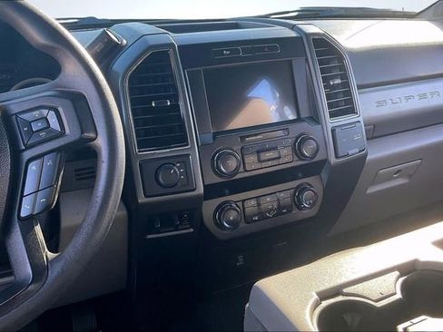 Certified 2021 Ford F250 XLT image 6