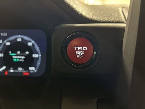 Used 2024 Toyota Tacoma TRD Off-Road AWD/4WD image 18