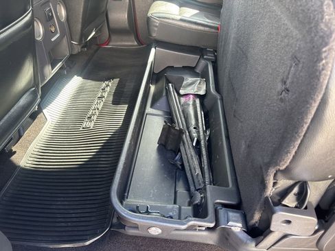 Used 2015 Ford F250 Lariat w/ Chrome Package image 18