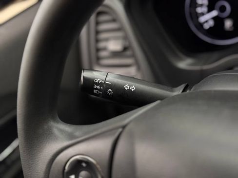 Used 2020 Honda HR-V LX image 29