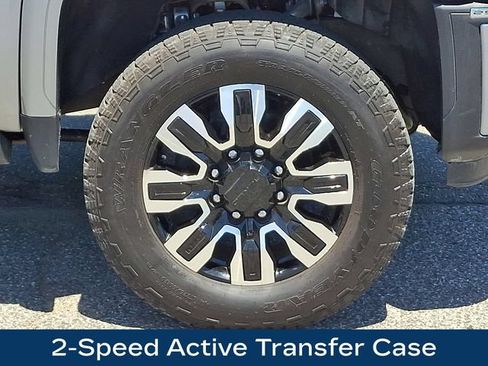 Used 2025 GMC Sierra 2500 Denali Ultimate AWD/4WD image 29