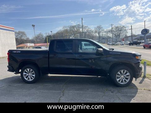 Used 2020 Chevrolet Silverado 1500 Custom w/ Custom Convenience Package image 8