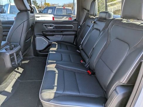 New 2026 RAM 1500 Laramie AWD/4WD image 14