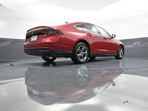 Certified 2024 Honda Accord EX image 30