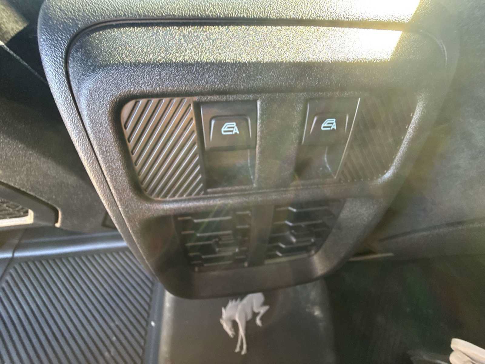 Used 2025 Ford Bronco Badlands AWD/4WD image 22