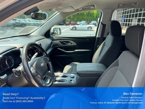 Used 2018 Chevrolet Traverse LT AWD/4WD image 10