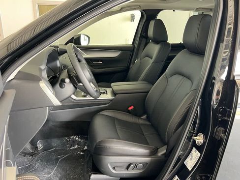 Used 2025 MAZDA CX-90 3.3 Turbo w/ Preferred Package image 12