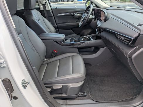 Used 2024 Buick Envision Preferred AWD/4WD image 35