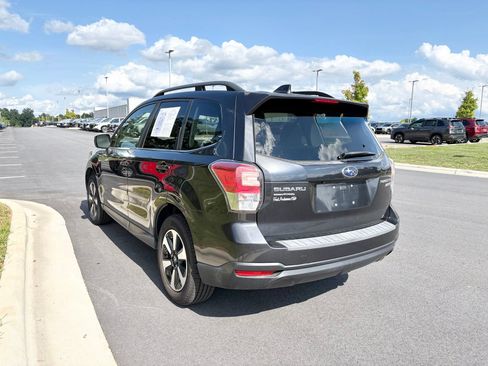 Used 2017 Subaru Forester 2.5i Limited w/ Popular Package #1 AWD/4WD image 6