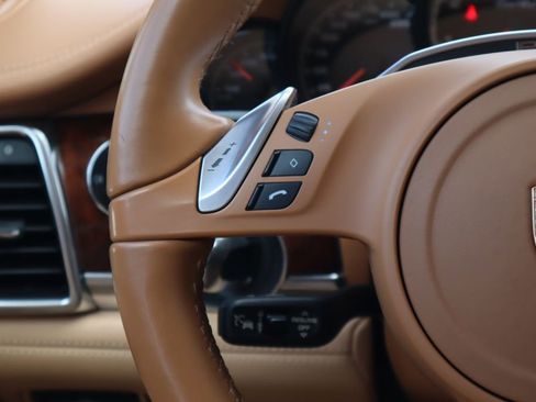 Used 2014 Porsche Panamera Turbo image 11