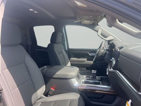 New 2026 GMC Sierra 1500 Elevation image 15