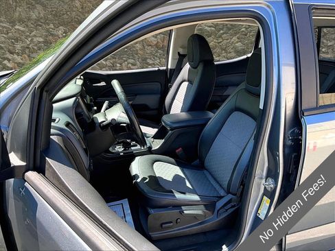 Used 2019 Chevrolet Colorado Z71 AWD/4WD image 24