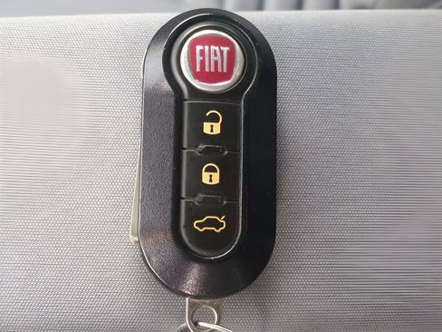 Used 2014 FIAT 500L Easy image 36