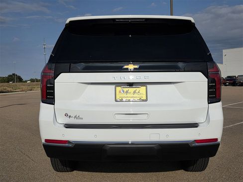 New 2026 Chevrolet Tahoe LS image 5