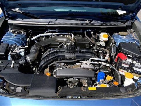 Used 2022 Subaru Crosstrek 2.0i Premium image 10