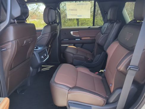 New 2026 Ford Expedition King Ranch AWD/4WD image 12