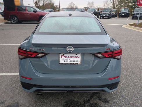 Used 2024 Nissan Sentra SR w/ SR Premium Package image 5