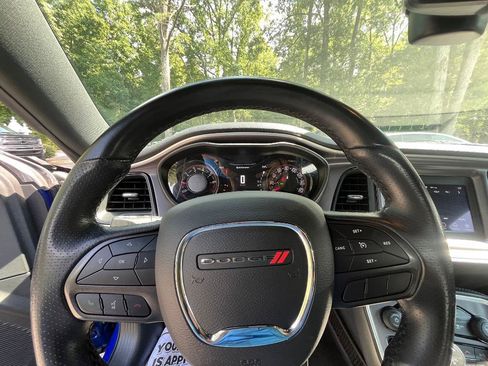 Used 2020 Dodge Challenger SXT w/ Blacktop Package RWD image 20