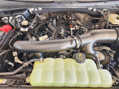 New 2025 Lincoln Navigator Reserve w/ Jet Appearance Package image 30