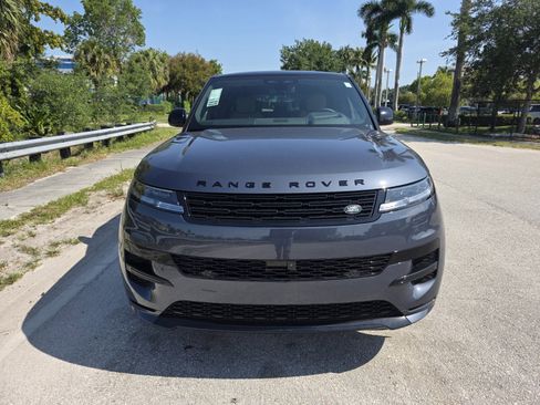 New 2026 Land Rover Range Rover Sport Dynamic SE AWD/4WD image 8