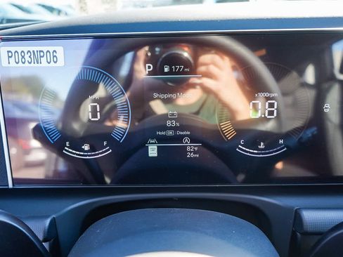 New 2026 Hyundai Tucson SE image 27