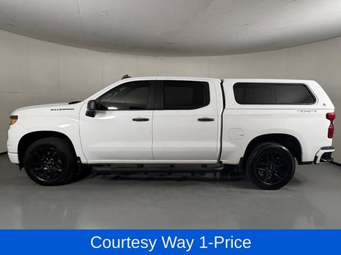 Used 2023 Chevrolet Silverado 1500 Custom w/ LPO, Dark Essentials Package AWD/4WD image 5