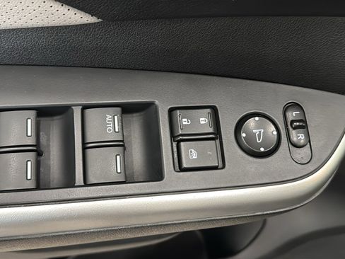 Used 2016 Honda CR-V EX-L image 23