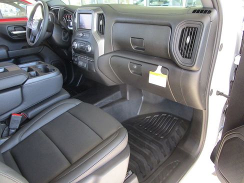 New 2026 GMC Sierra 1500 Pro w/ Trailering Package image 18