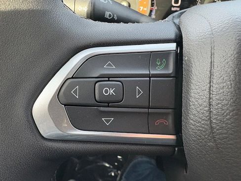 New 2026 Jeep Compass Limited image 17