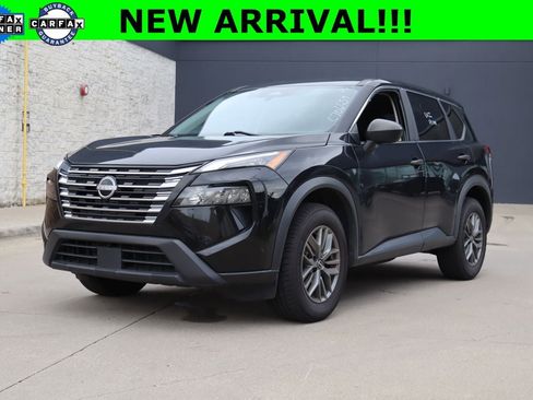 Used 2024 Nissan Rogue S FWD image 1