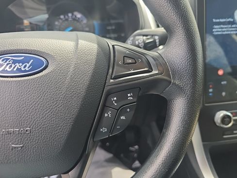 Used 2024 Ford Edge SE w/ Cargo Accessory Package AWD/4WD image 10